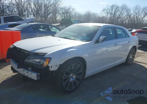 2013 Chrysler 300 300S from USA, damaged, VIN 2C3CCABG7DH732068